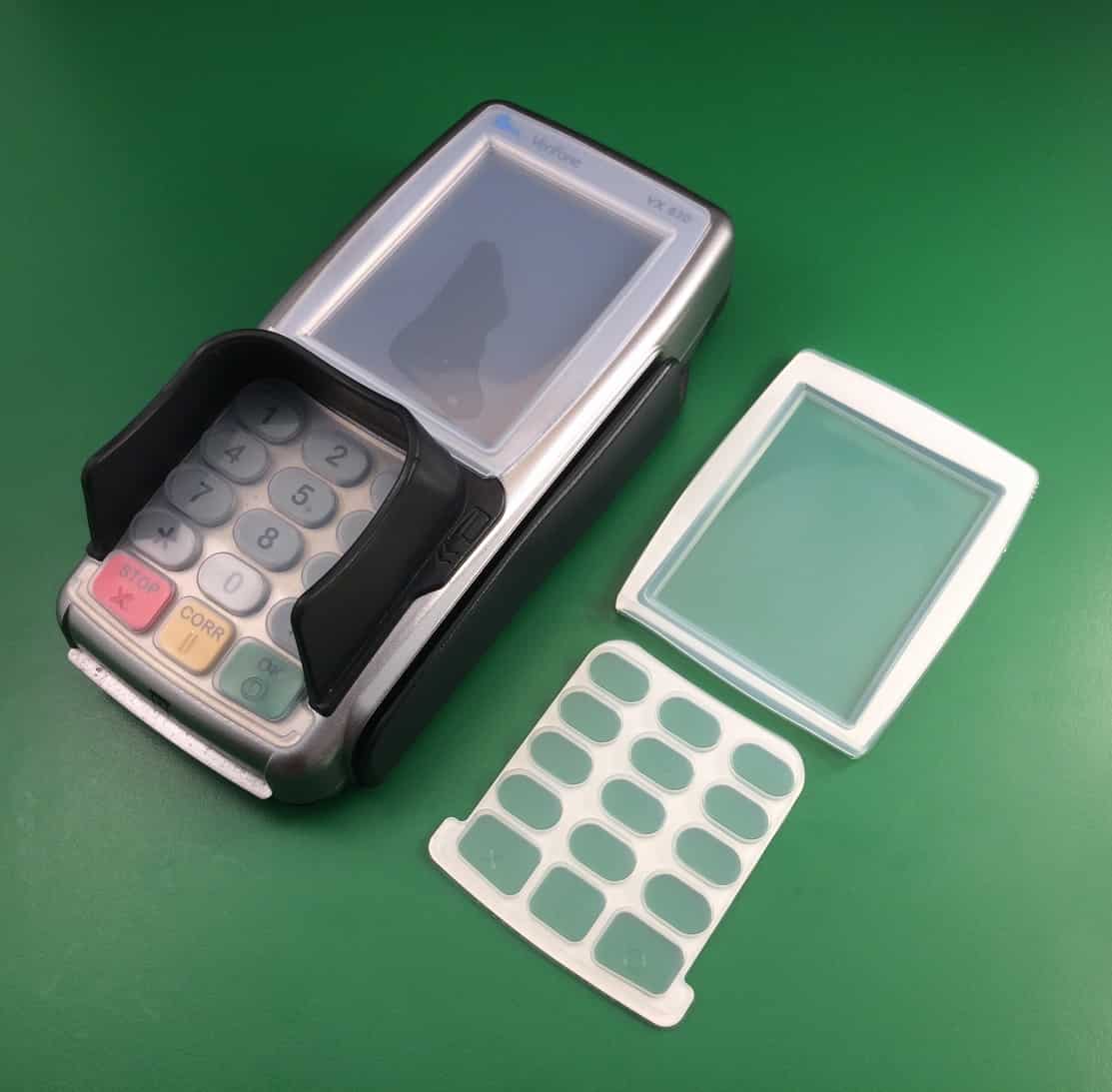 Wetcover Schutzfolie/Tastaturabdeckung für EC-Terminal Verifone VX820 mit festem Sichtschutz