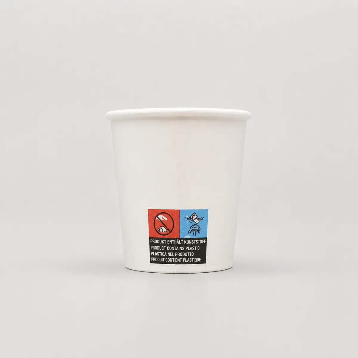 Kaffeebecher mit 100ml Füllvolumen mit PE-Beschichtung in Weiß, hinten