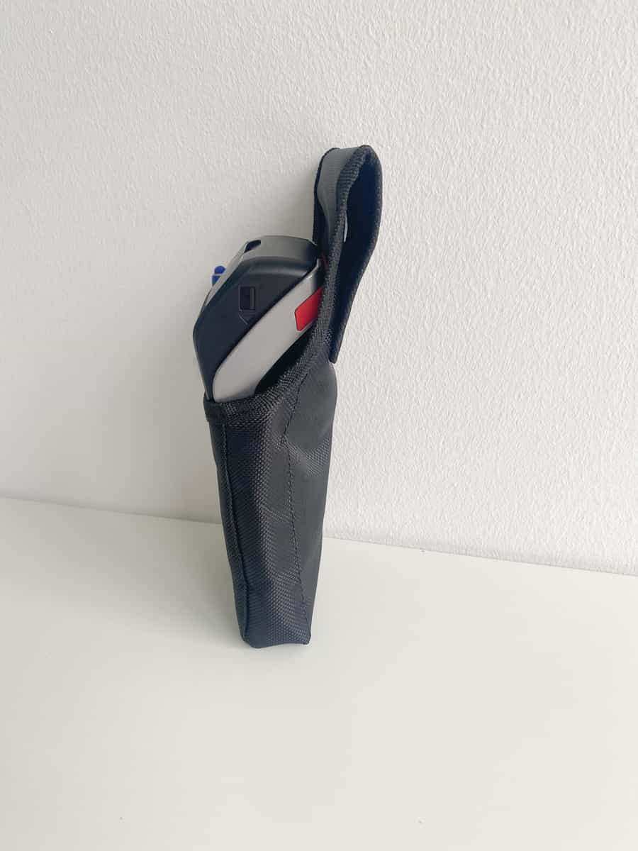 MaxMichel Gürteltaschen - klein, seitlich mit Gerät